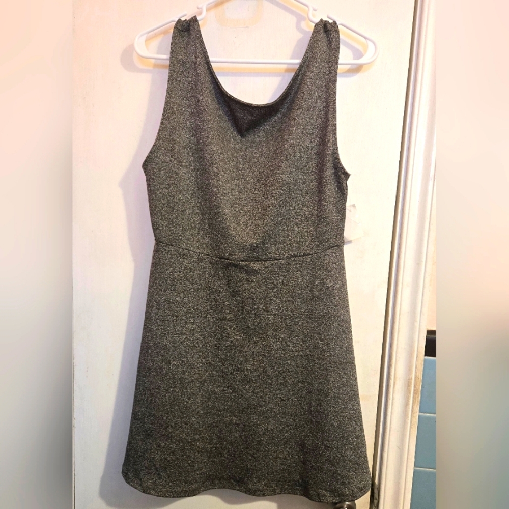 Elegant Gray Sleeveless Dress Size Large